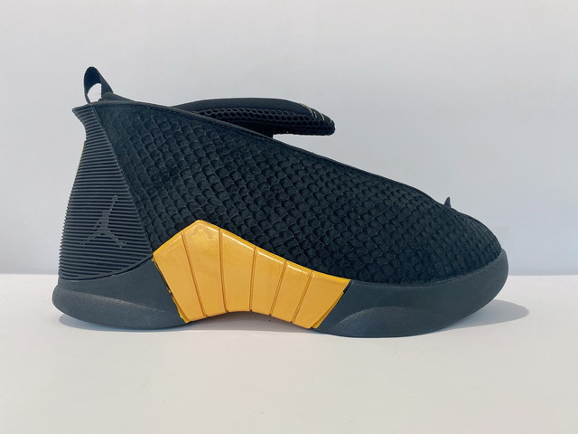 Air Jordan Retro 15 Doernbecher